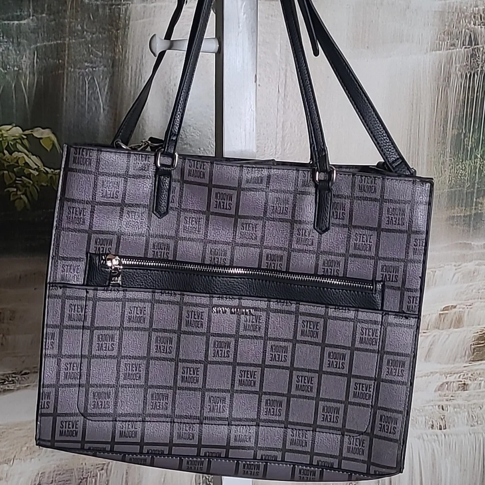 Steve Madden oversized over the shoulder tote bag purse faux leather black bag